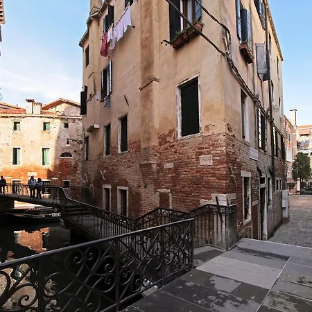 Santo Stefano Apartman